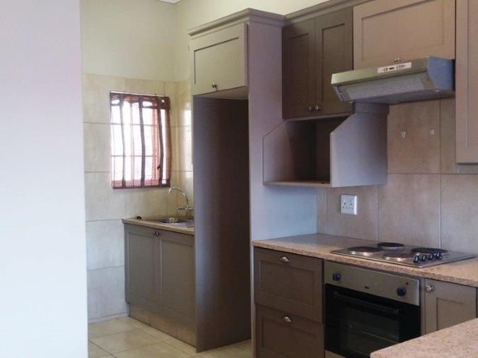 To Let 2 Bedroom Property for Rent in Die Bult North West